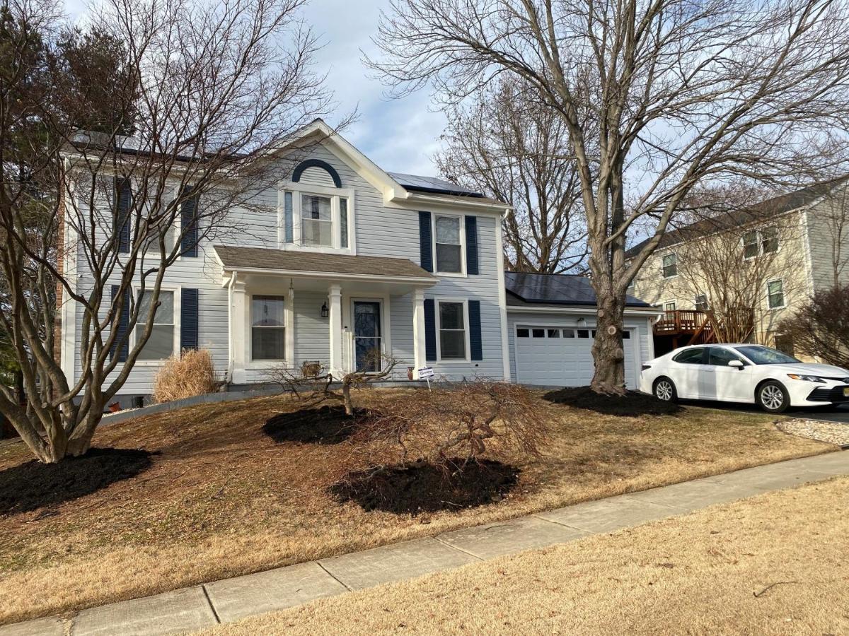 Upgraded, Beautiful 4 Bd Colonial In Silver Spring Exterior photo